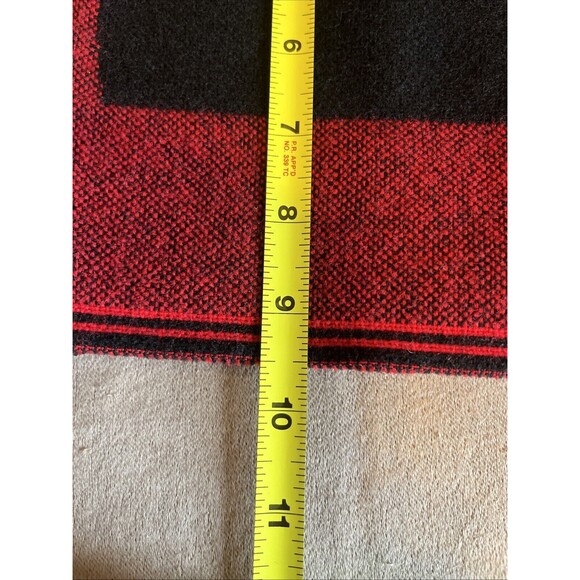 Beautiful Girard d.y PARIS Embroidered Red & Black Acrylic Scarf Made In France - Picture 10 of 11